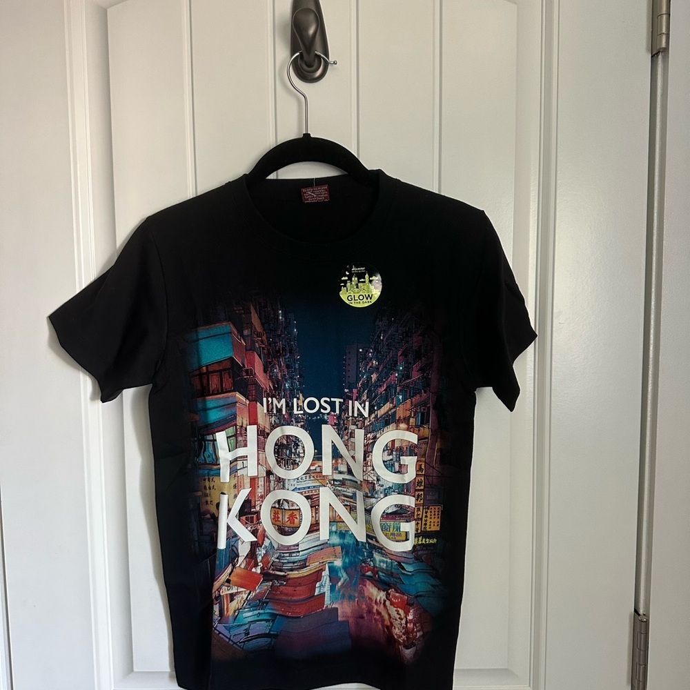 Black T-Shirt Hong Kong